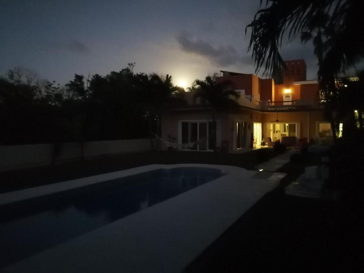 Villa Camilla Puerto Aventuras Exterior photo