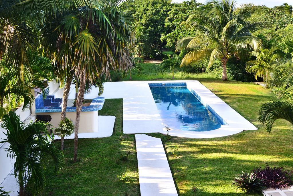 Villa Camilla Puerto Aventuras Exterior photo