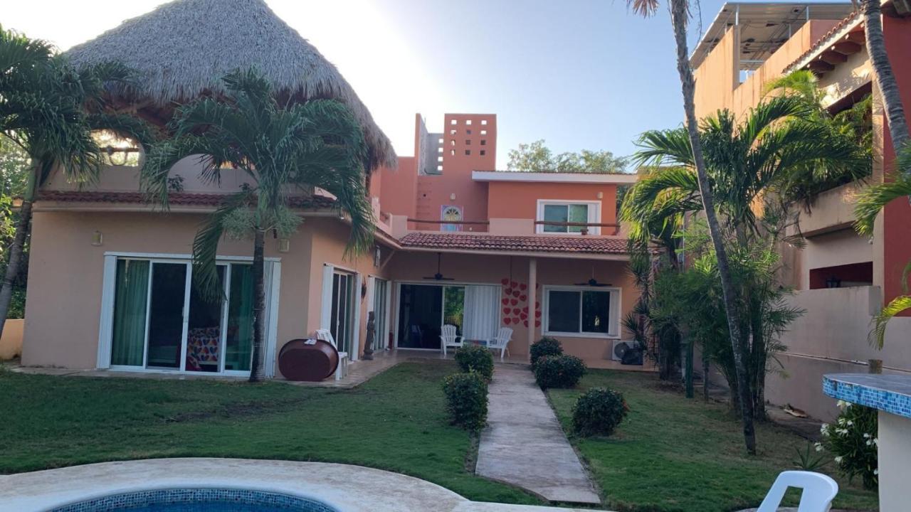 Villa Camilla Puerto Aventuras Exterior photo